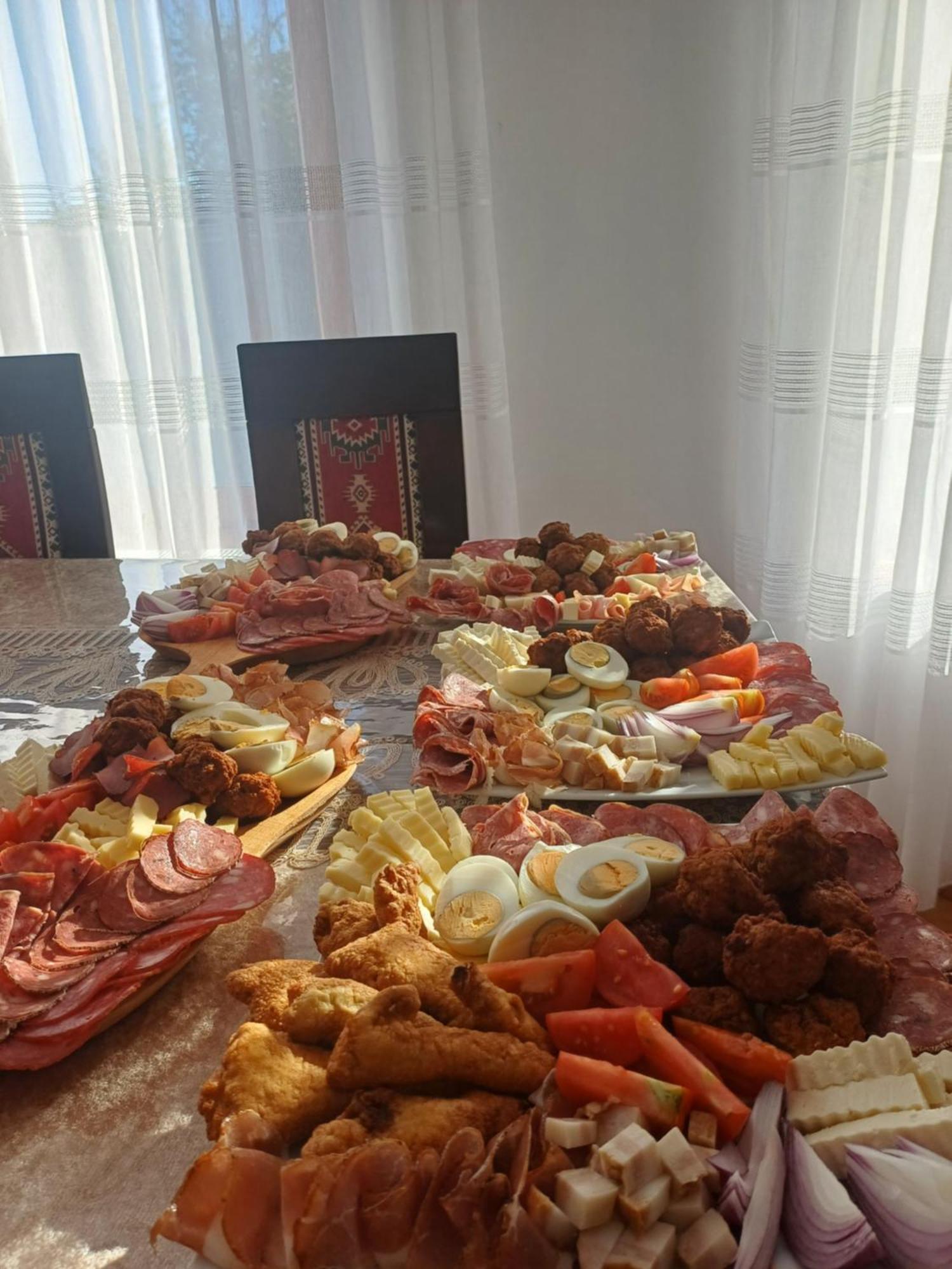 Отель Casa Veche Breb Экстерьер фото