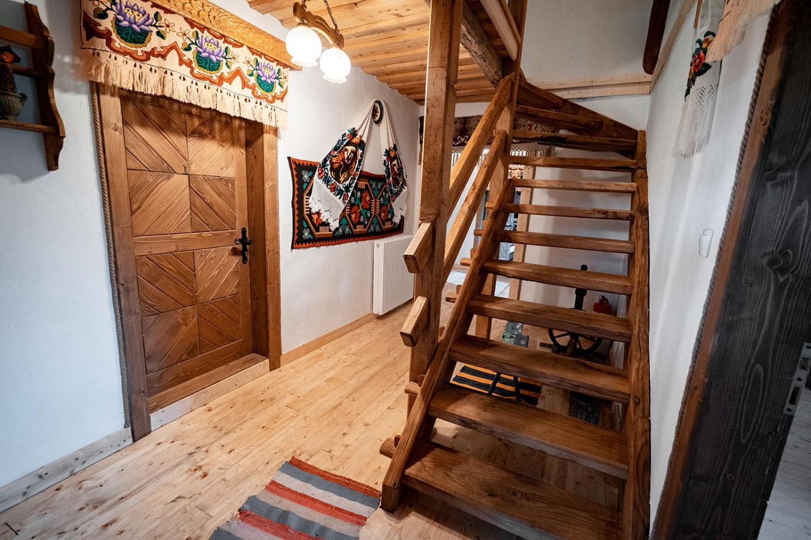 Отель Casa Veche Breb Номер фото